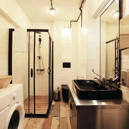 아파트 Charmng Flat In Nisantasi *